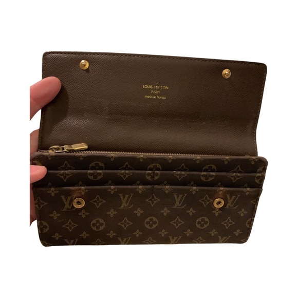 Chocolate Brown Denim LV Wallet - Picture 3 of 7